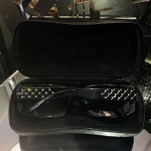 Beautiful Black Swarovski Crystal Quilted Frames Chanel Vintage Sunglasses! main image 4